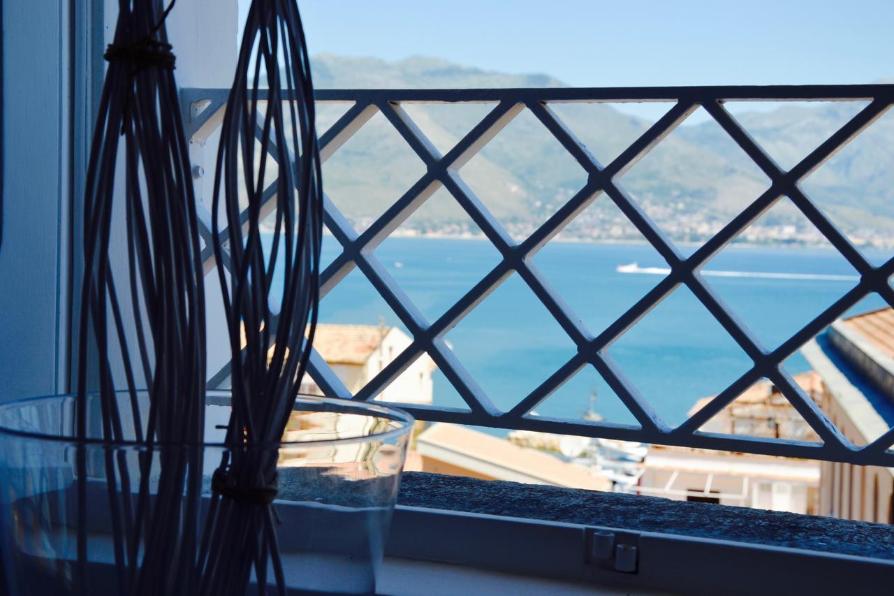 加埃塔Il Bottone Al Duomo住宿加早餐旅馆 外观 照片